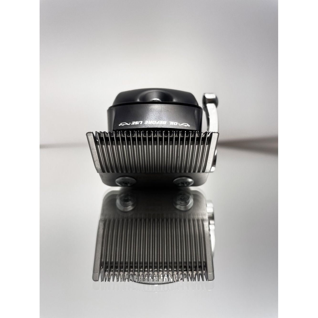 Kyone Ultima Hybrid PRO-tondeuse