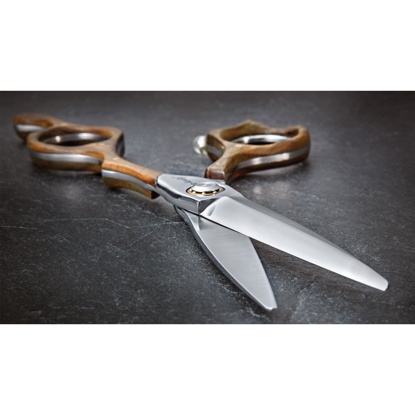 e-kwip+ Nature 55 (Cutting scissors 5,5'') + Free Nature Razor