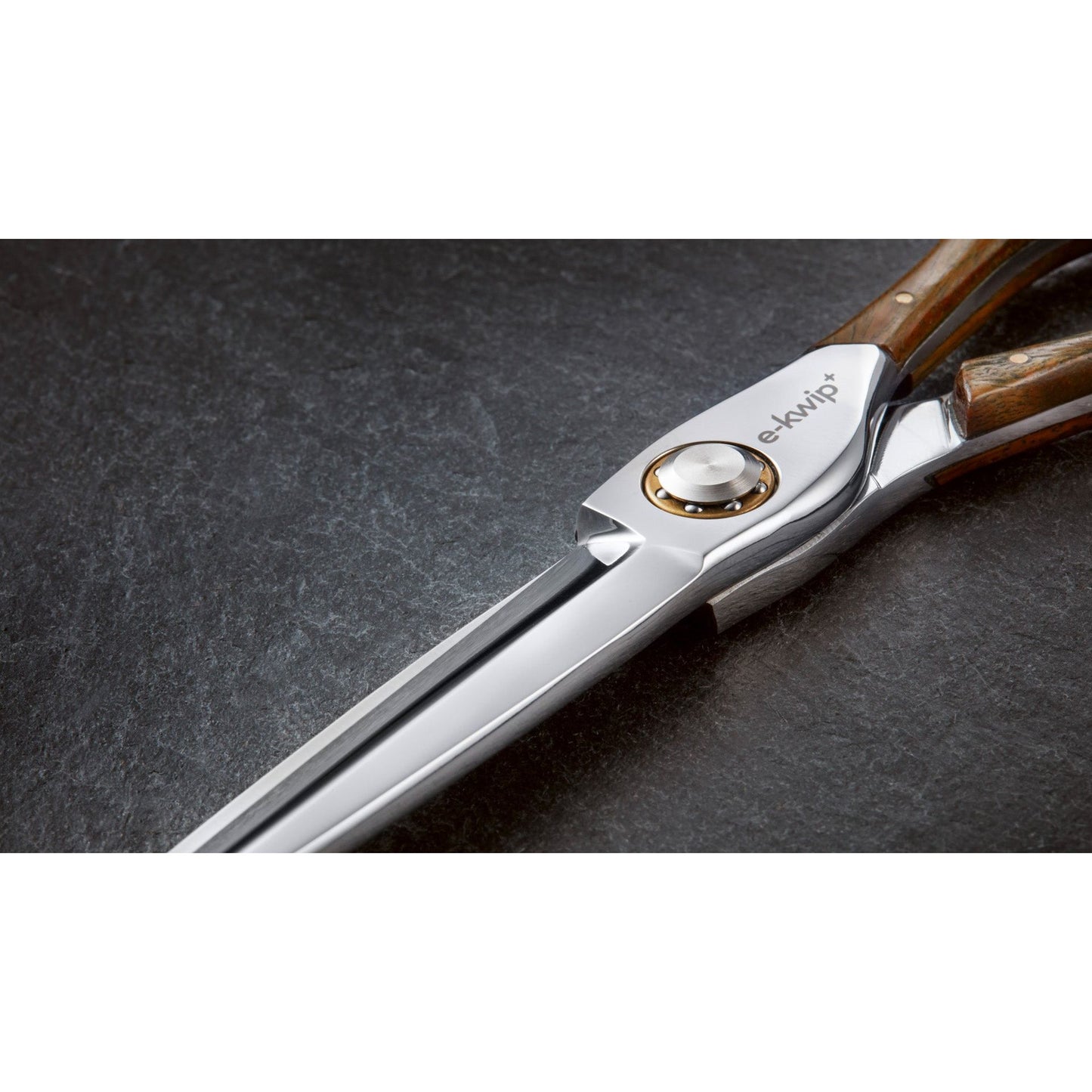 e-kwip+ Nature 55 (Cutting scissors 5,5'') + Free Nature Razor